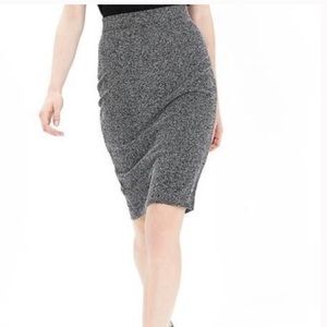 BANANA REPUBLIC | Herringbone Pencil Skirt